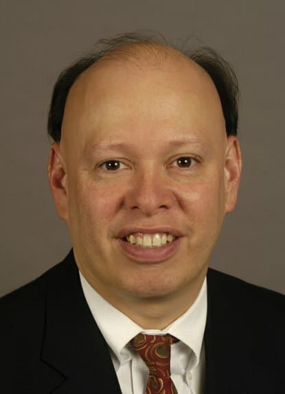 Roberto Pineda II, MD